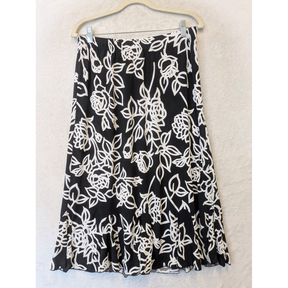 SJS Midi Skirt Women's Medium Navy Blue White Floral Ruffle Hem Elastic‎ Waist